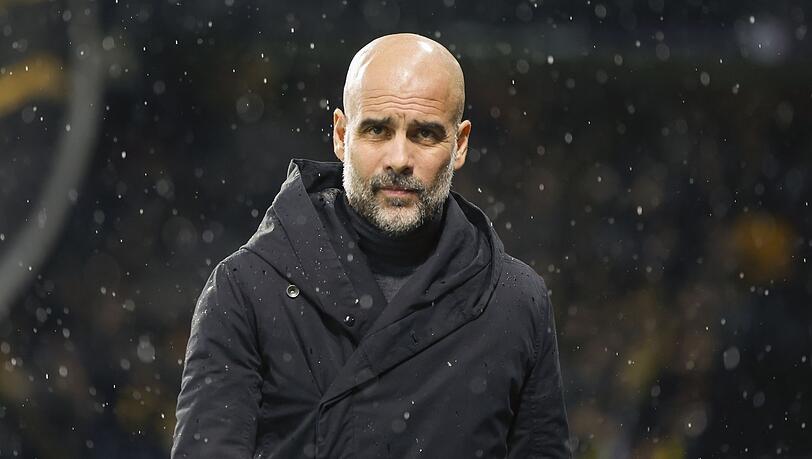 Man-City-Trainer Pep Guardiola würde wohl auch bei einem Zwangsabstieg seinem Club treu bleiben.