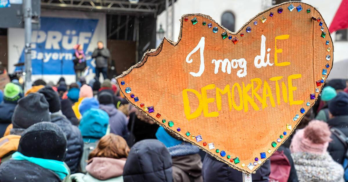 Gegen-Demokratiefeinde-Zweite-Pr-f-Demo-in-M-nchen