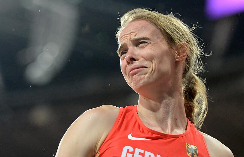 Mindestens genauso enttäuscht war die deutsche Springerin Silke Spiegelburg - für sie reichte es nach dem vierten Platz bei EM und WM auch in London erneut nur zum undankbaren vierten Rang.