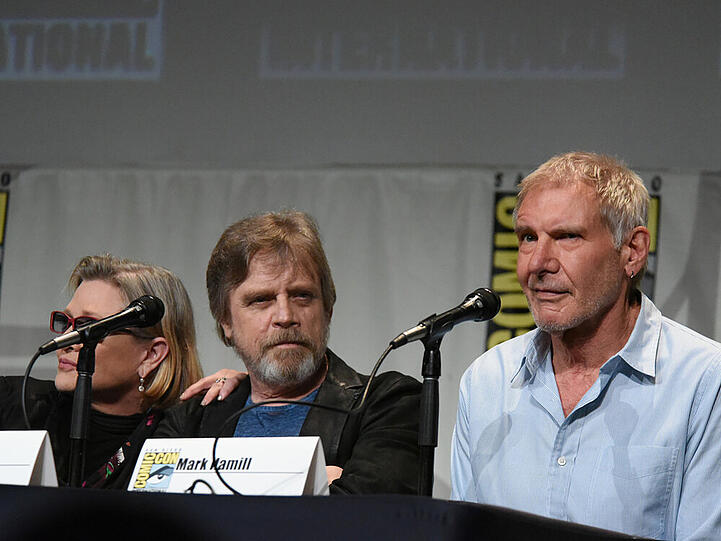 Ganz der Alte: Harrison Ford (r.) zusammen mit Carrie Fisher und Mark Hamill bei der San Diego Comic-Con