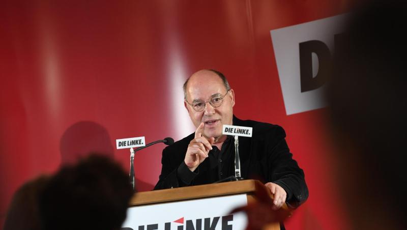 Linken-Politiker Gregor Gysi spricht beim politischen Aschermittwoch der Linkspartei. Foto: Angelika Warmuth/dpa Linken-Politiker Gregor Gysi spricht beim politischen Aschermittwoch der Linkspartei. Foto: Angelika Warmuth/dpa