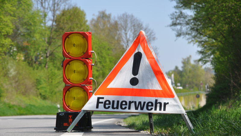 Ein Absperrung der Feuerwehr (Symbolbild) Ein Absperrung der Feuerwehr (Symbolbild)