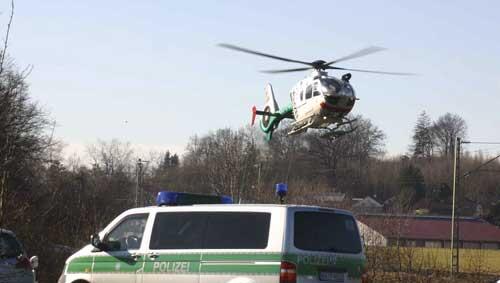 Großfahndung nach Bankraub in Weßling. Großfahndung nach Bankraub in Weßling.
