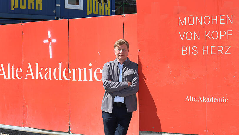Wolfgang Fischer an der Alten Akademie, eine Baustelle für Jahre – mit ungewissem Ende.