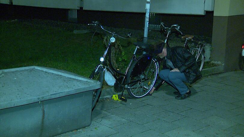 In Neuhausen hat die Polizei einen Handtaschendieb nach wilder Verfolgungsjagd festgenommen.