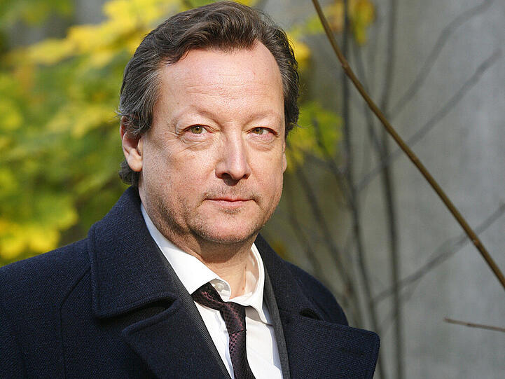 Matthias Brandt spielt im BR-"Polizeiruf" Kommissar Hanns von Meuffels