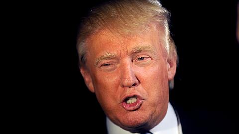 Donald Trump wird wahrscheinlich bald wieder bei Facebook und Twitter zu finden sein.