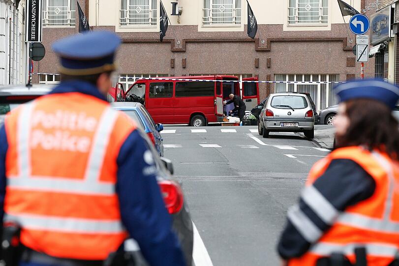 Ein verdächtiges Fahrzeug unweit des EU-Parlaments löste am Freitag kurzzeitig Terroralarm aus.
