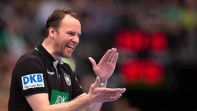 Immer voll dabei: Handball-Bundestrainer Dagur Sigurdsson. Immer voll dabei: Handball-Bundestrainer Dagur Sigurdsson.