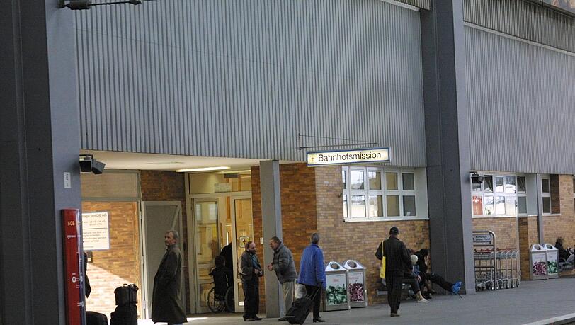 In Bahnhofsmission wollten beide Frauen übernachten.