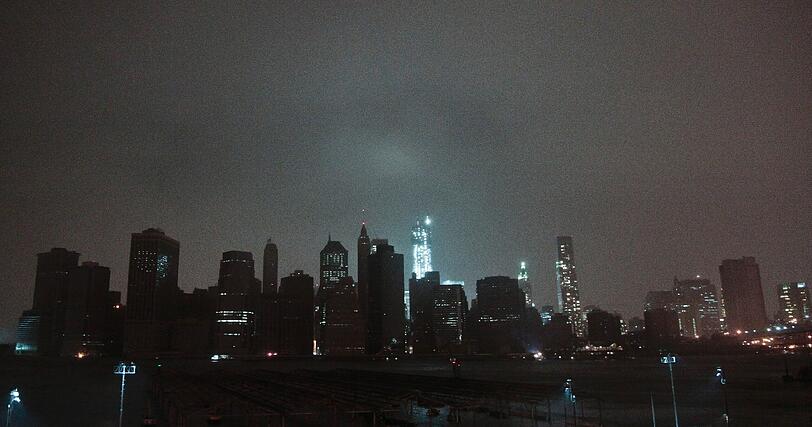 Bilder der Verwüstung - Hurrikan "Sandy" hat an der Ostküste verheerende Spuren hinterlassen. Sehen Sie hier die Bilder aus New York und den betroffenen Orten im Osten der USA.