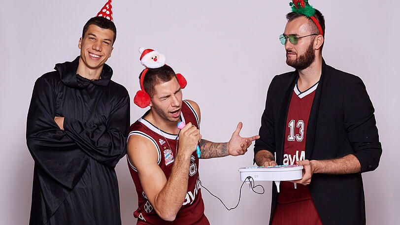 Haben Humor: Die drei bayerischen Serben Vladimir Lucic, Stefan Jovic und Milan Macvan (von links) bei einem Fotoshooting.