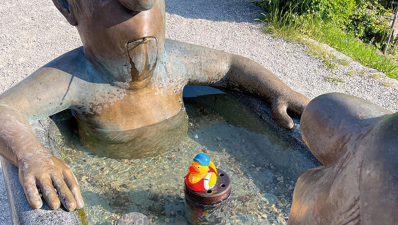 Die beiden Herren in der Wanne. Die beiden Herren in der Wanne.