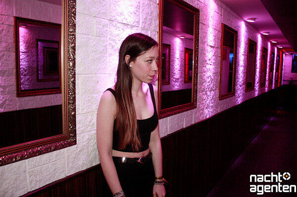 Im Crown's Club war das Motto: miSery - Home of the Stars. DJ Kandee & DJ Remake feierten zusammen mit den Gästen das beste was der amerikanische R'n'B und Hip Hop zu bieten hat. Mehr Bilder unter: href="http://www.nachtagenten.de/gallery/misery-home-of-the-stars.921336.html