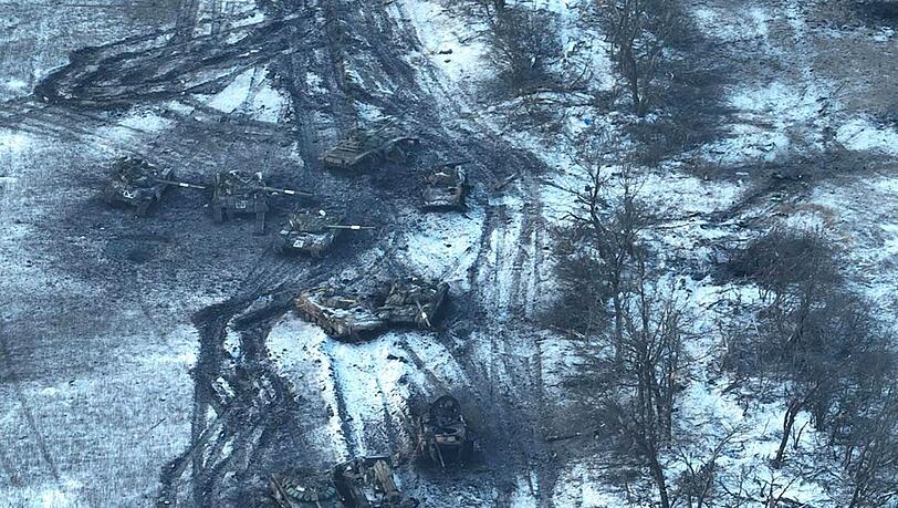 Panzer an der Front nahe der kleinen Bergbaustadt Wuhledar an der Frontlinie im Osten der Ukraine.