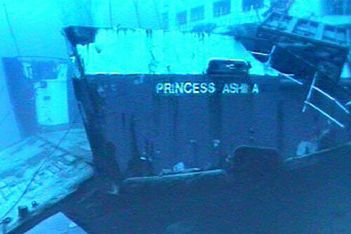 So ruht sie auf dem Meeresboden: Die &bdquo;Princess Ashika&ldquo;.