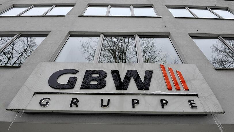Weil immer wie neue Pläne der GBW-Gruppe bekannt werden, wird es vielen Mietern mulmig. Sie können sich jetzt online an den Mieterverein wenden. Weil immer wie neue Pläne der GBW-Gruppe bekannt werden, wird es vielen Mietern mulmig. Sie können sich jetzt online an den Mieterverein wenden.