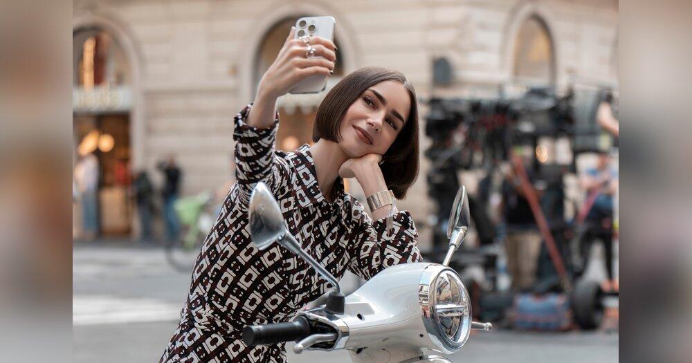 -Emily-in-Paris-Darren-Star-spricht-schon-von-der-sechsten-Staffel