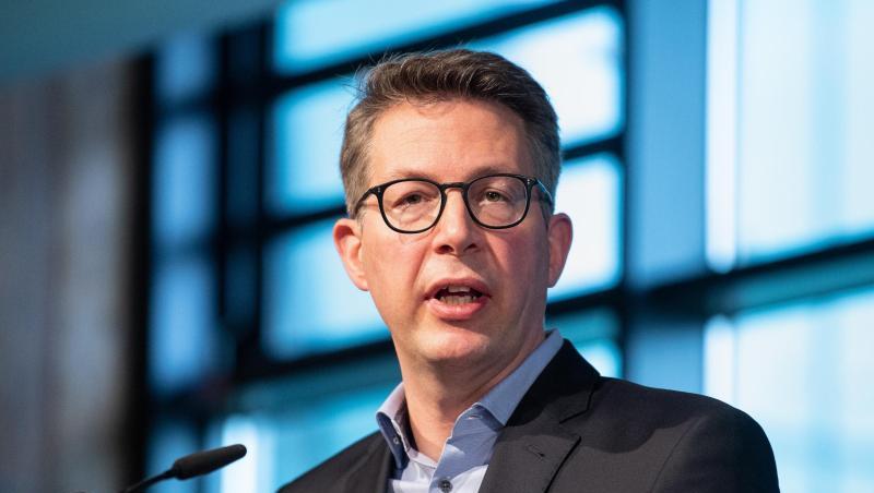 Markus Blume, CSU-Generalsekretär, spricht auf einer Pressekonferenz.