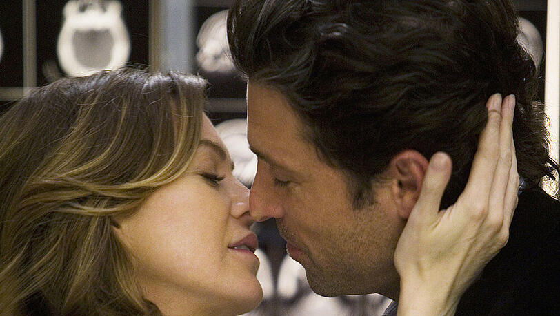 Eine große TV-Liebe: Meredith Grey (Ellen Pompeo) und Dr. Derek Shepherd aka McDreamy (Patrick Dempsey) Eine große TV-Liebe: Meredith Grey (Ellen Pompeo) und Dr. Derek Shepherd aka McDreamy (Patrick Dempsey)