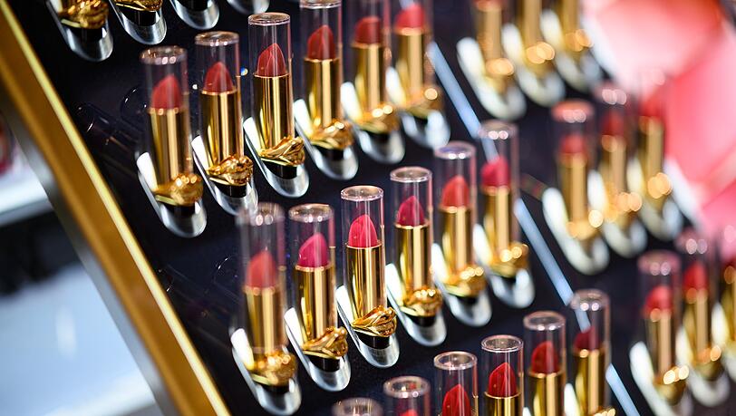 18 Milliarden Euro haben die Menschen in Deutschland im laufenden Jahr für Schönheitspflegeprodukte aus heimischer Produktion ausgegeben - 6,3 Prozent mehr als ein Jahr zuvor. (Symbolbild)