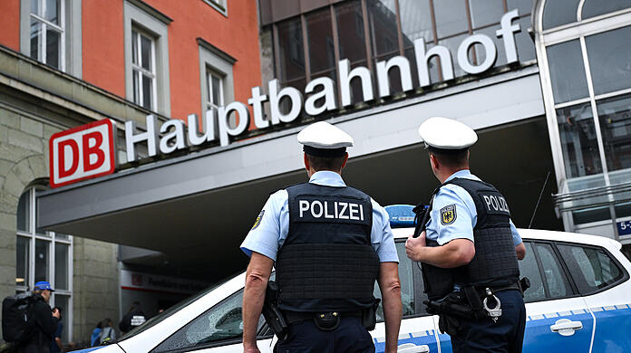 Am Münchner Hauptbahnhof wurde ein Mann unvermittelt zusammengeschlagen. (Symbolbild)