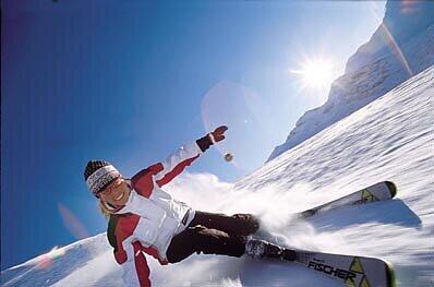 Carverin im Skigebiet von Obergurgl
