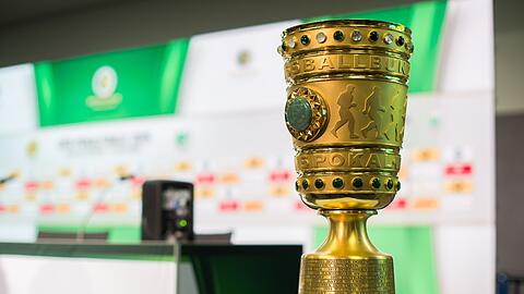 Der BVB bekommt es im Pokal-Viertelfinale mit Titelverteidiger Leipzig zu tun.