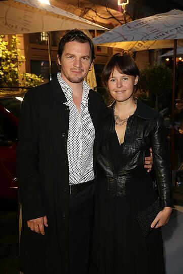 Felix Klare mit Ehefrau Zora Thiessen