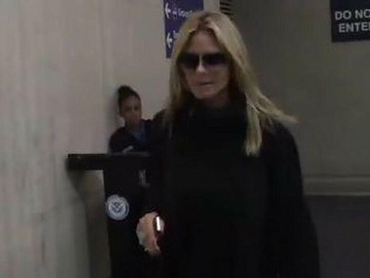 Heidi Klum bei der Ankunft am Flughafen von Los Angeles