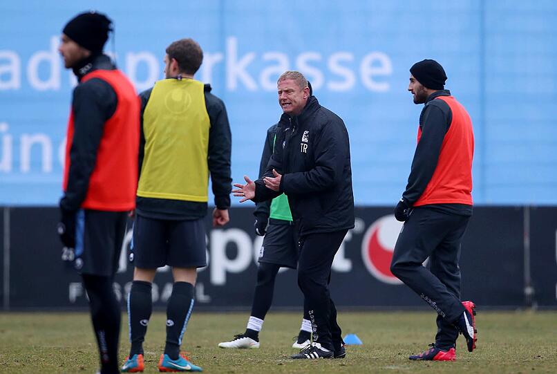 Vorstellung und Trainingseinheit: Tag 1 für Torsten Fröhling als neuer Cheftrainer der Löwen. Die Bilder.