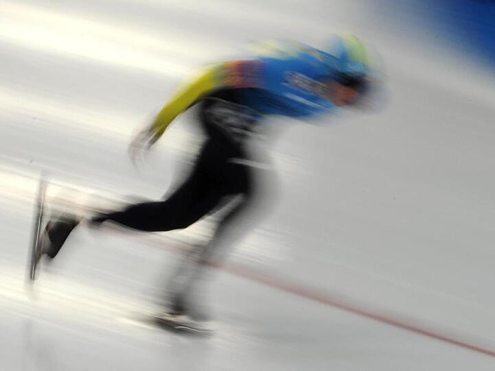 Auch ein deutscher Eisschnellläufer soll in den Erfurter Dopingskandal verstrickt sein.