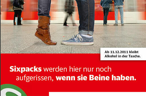 Die Bahn macht Trinkern Beine: Mit diesem Plakat wird ab Dezember über das Alkoholverbot in der Münchner S-Bahn informiert.