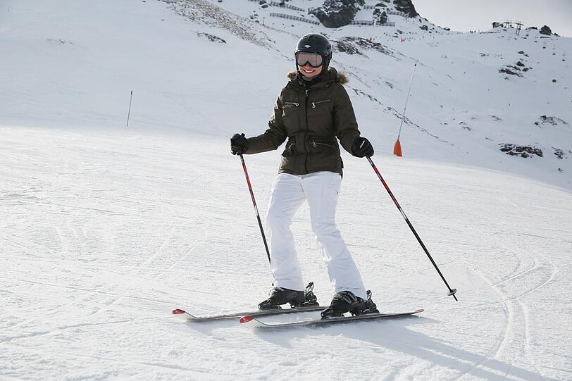 Zum Saison-Start schenkte die AZ 100 Lesern einen exklusiven Pistentag im Zillertal. Die Bilder von der Skigaudi in Hochfügen.