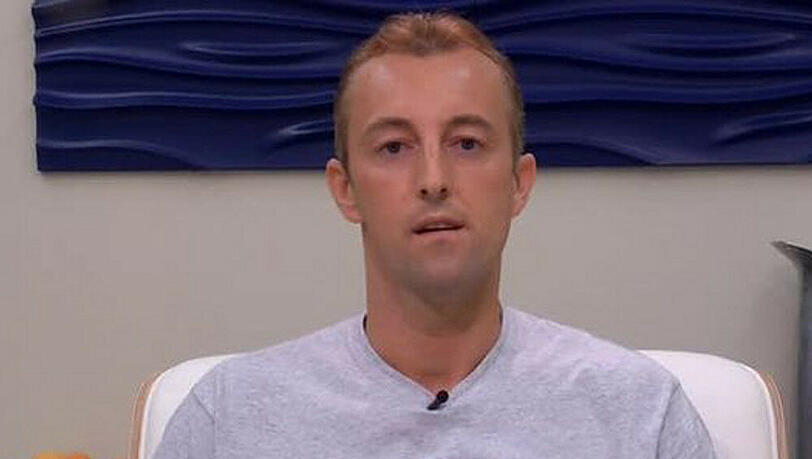 Mario-Max erhält live im Fernsehen eine traurige Nachricht Mario-Max erhält live im Fernsehen eine traurige Nachricht