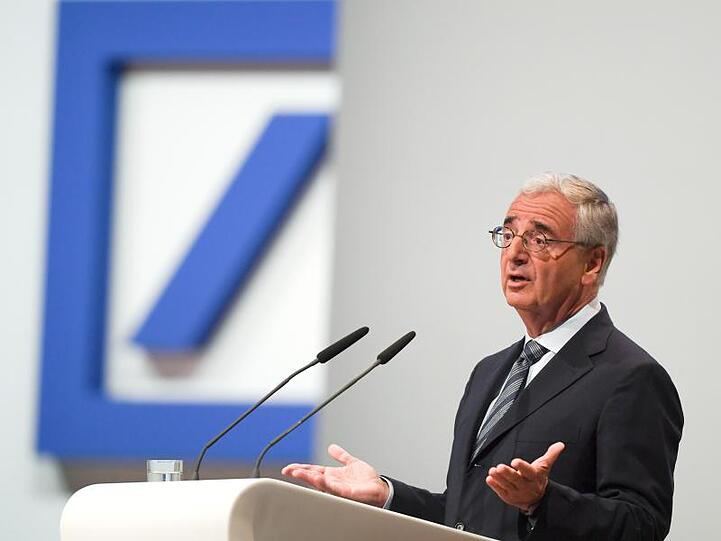 Paul Achleitner, Aufsichtsratsvorsitzender der Deutschen Bank, spricht während der Hauptversammlung des Finanzkonzerns in Frankfurt.