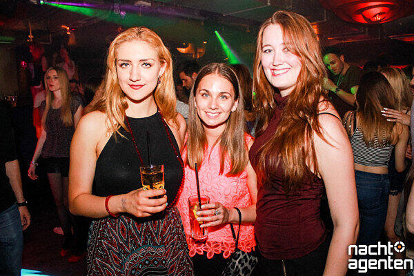 Auch im Gecko Club wurde ausgelassen ins Wochenende gefeiert. Foto: Tom Kiwi