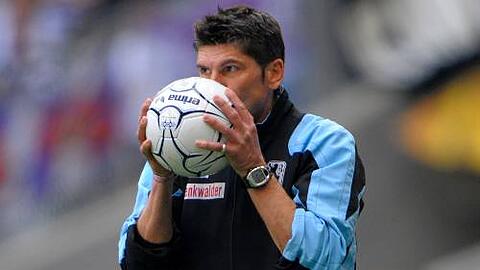Seit vier Spielen ohne Sieg: Trainer Uwe Wolf und der TSV 1860.