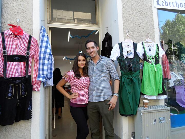 An der Landsberger Straße eine Tracht gekauft