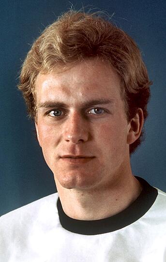 4. Karl-Heinz Rummenigge, 51 Spiele