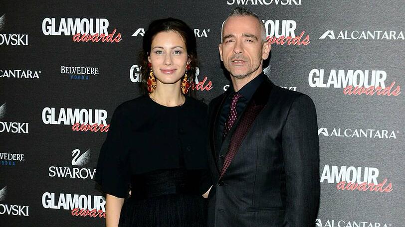 24 Jahre Altersunterschied trennen Eros Ramazzotti und Marica Pellegrinelli