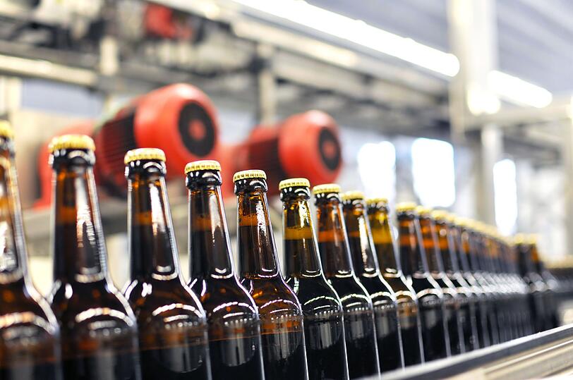 Fazit: Bier ist nicht einfach nur ein Getränk - es ist ein Ausdruck regionaler Kultur und Geschichte, eine Kunst, ein Lebensgefühl - und große Vielfalt. Jede Sorte bringt ihren eigenen Charakter mit sich: würzig, mild, mutig oder bodenständig - was ist Ihr Liebling? Wer sich intensiver mit der Bierwelt beschäftigt, entdeckt Aromen, Geschichten und Stile, die begeistern - werden Sie zum Kenner! Fazit: Bier ist nicht einfach nur ein Getränk - es ist ein Ausdruck regionaler Kultur und Geschichte, eine Kunst, ein Lebensgefühl - und große Vielfalt. Jede Sorte bringt ihren eigenen Charakter mit sich: würzig, mild, mutig oder bodenständig - was ist Ihr Liebling? Wer sich intensiver mit der Bierwelt beschäftigt, entdeckt Aromen, Geschichten und Stile, die begeistern - werden Sie zum Kenner!
