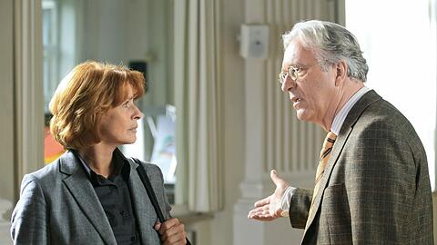 Senta Berger und Claus Reiter in der ZDF-Reihe "Unter Verdacht"