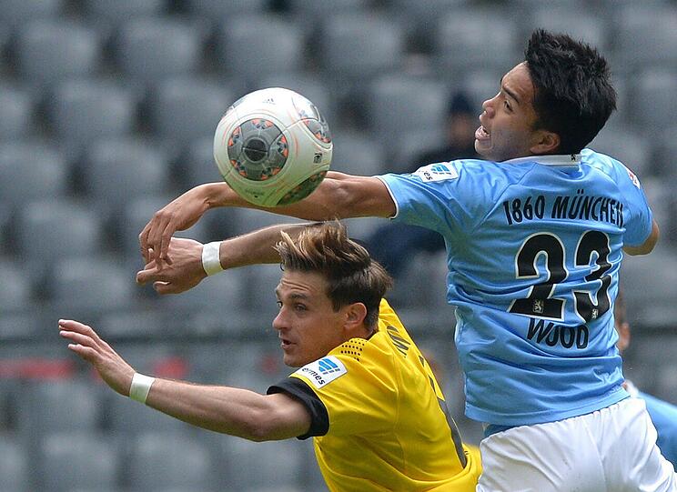 Die zweite Spitze: Bobby Wood.