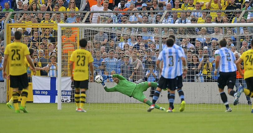 1:0-Sieg gegen Dortmund - die besten Bilder vom "Heimatabend" im Grünwalder.