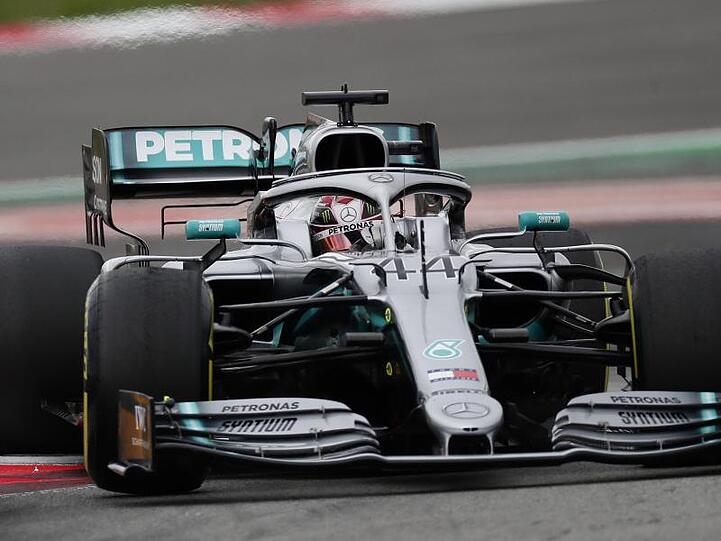 Auch im Abschlusstraining wieder vorn: Lewis Hamilton mit seinem Silberpfeil.