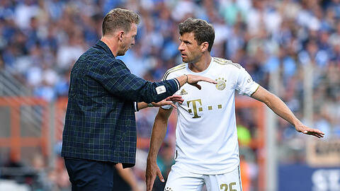 Julian Nagelsmann und sein verlängerter Arm Thomas Müller.