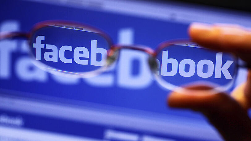 Bei den Datenschutz-Bestimmungen bei Facebook muss man manchmal etwas genauer hinsehen. Bei den Datenschutz-Bestimmungen bei Facebook muss man manchmal etwas genauer hinsehen.