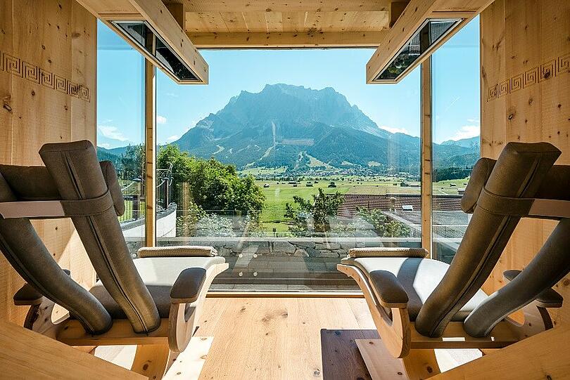 Der Zugspitzblick aus der Infrarotkabine.