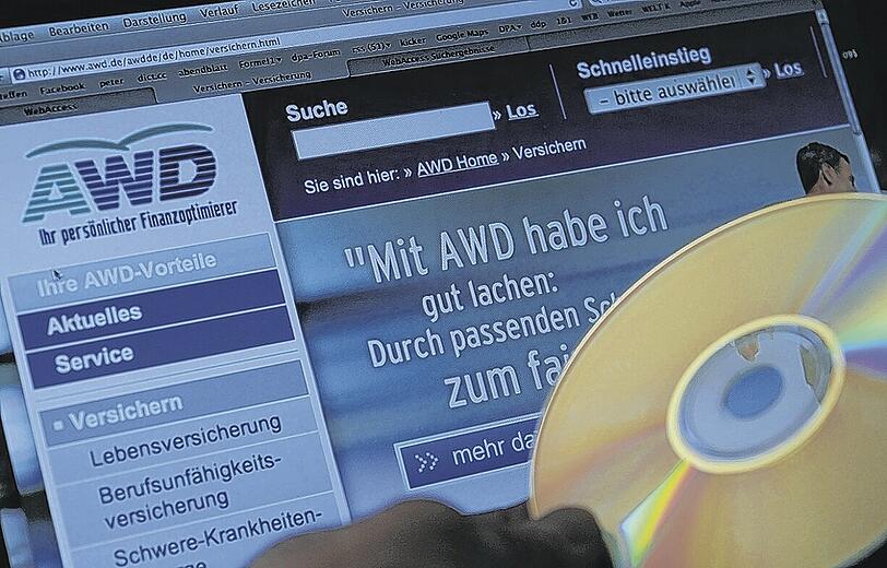 Sehr sensible Daten: AWD ist einer der größten Finanzvertriebe Europas. Die von Carsten Maschmeyer gegründete Firma verkauft Kapitalanlagen, Bausparverträge, Finanzierungen und Versicherungen an Otto-Normalverbraucher. Mittlerweile gehört AWD zur Swiss Life. Foto: dpa